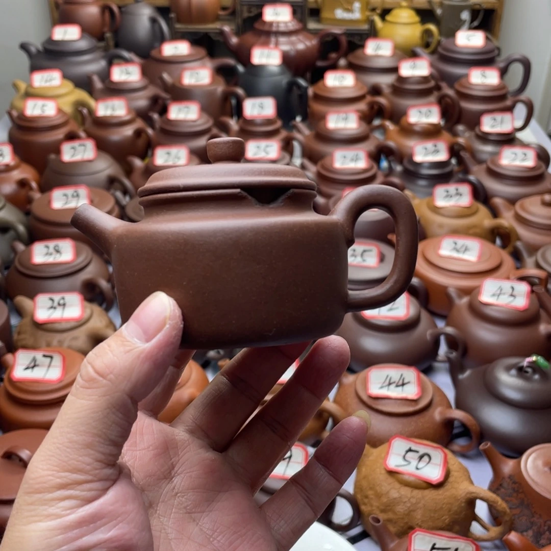 文***耗紫砂茶壶磕的紫砂