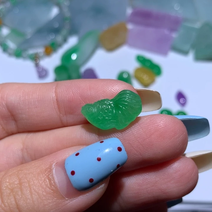 翡翠未镶嵌颈饰无镶嵌56