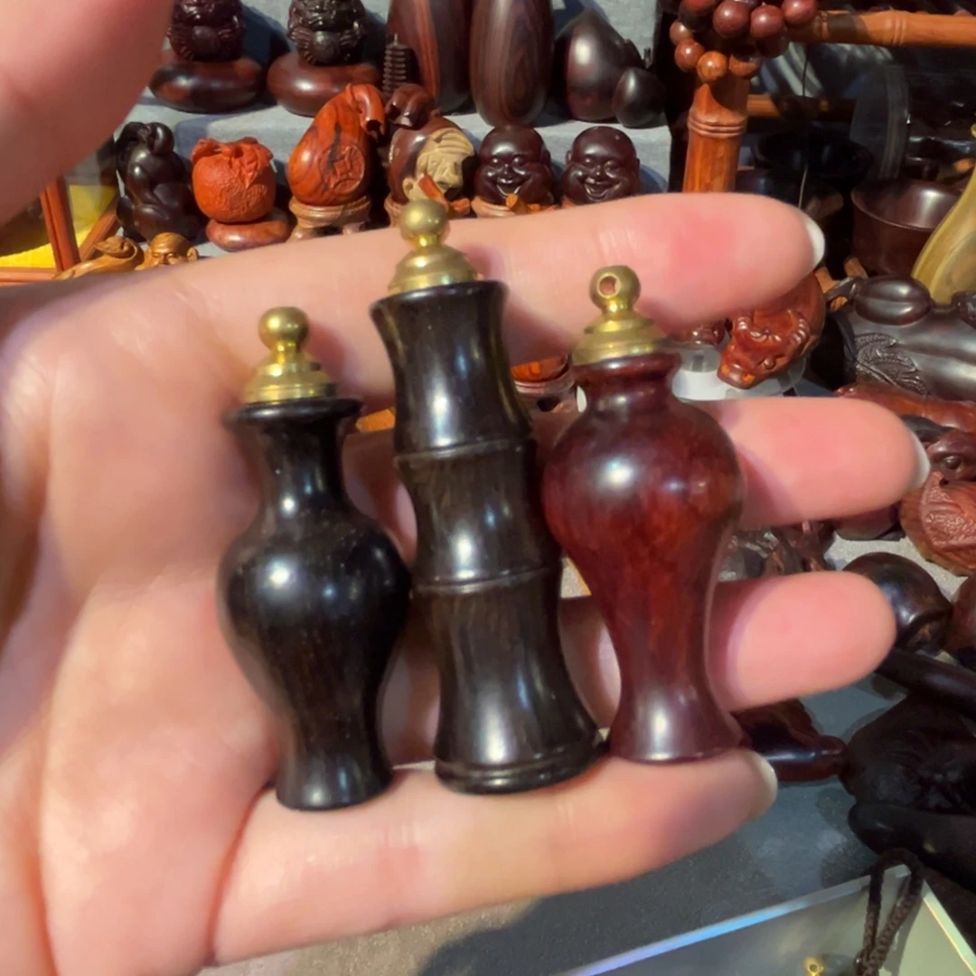 木赏瓶小罐紫光檀木