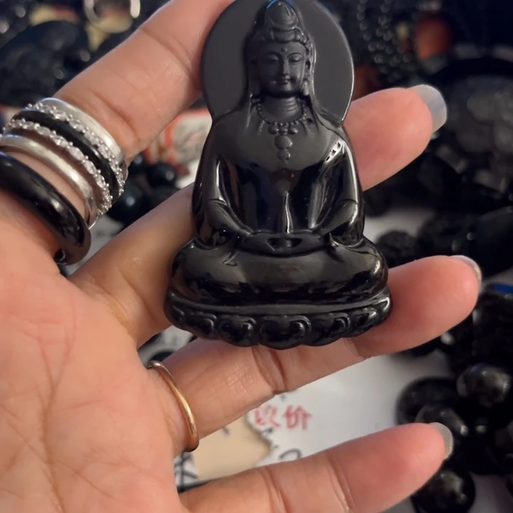 抓***友翡翠未镶嵌颈饰墨翠