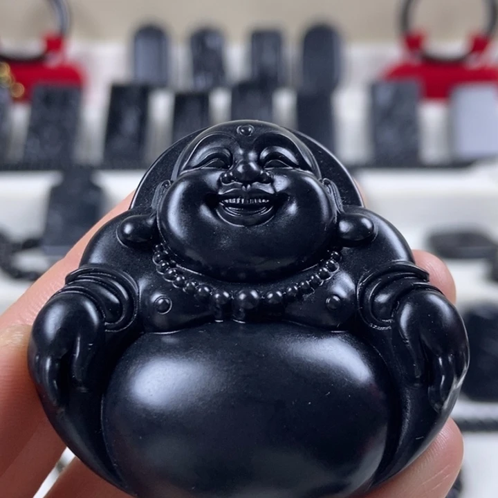 和田玉（墨玉）未镶嵌颈饰佛公