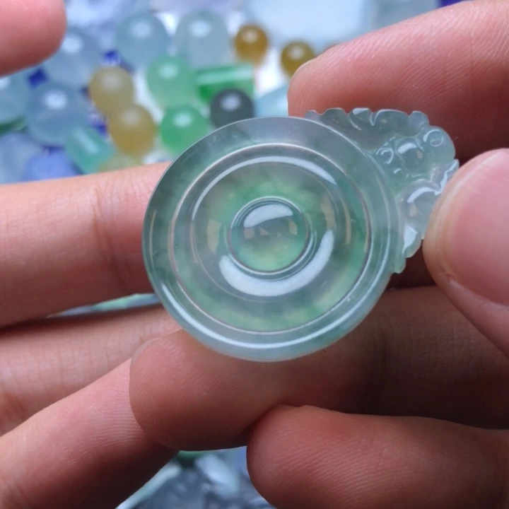 未镶嵌定制翡翠挂件