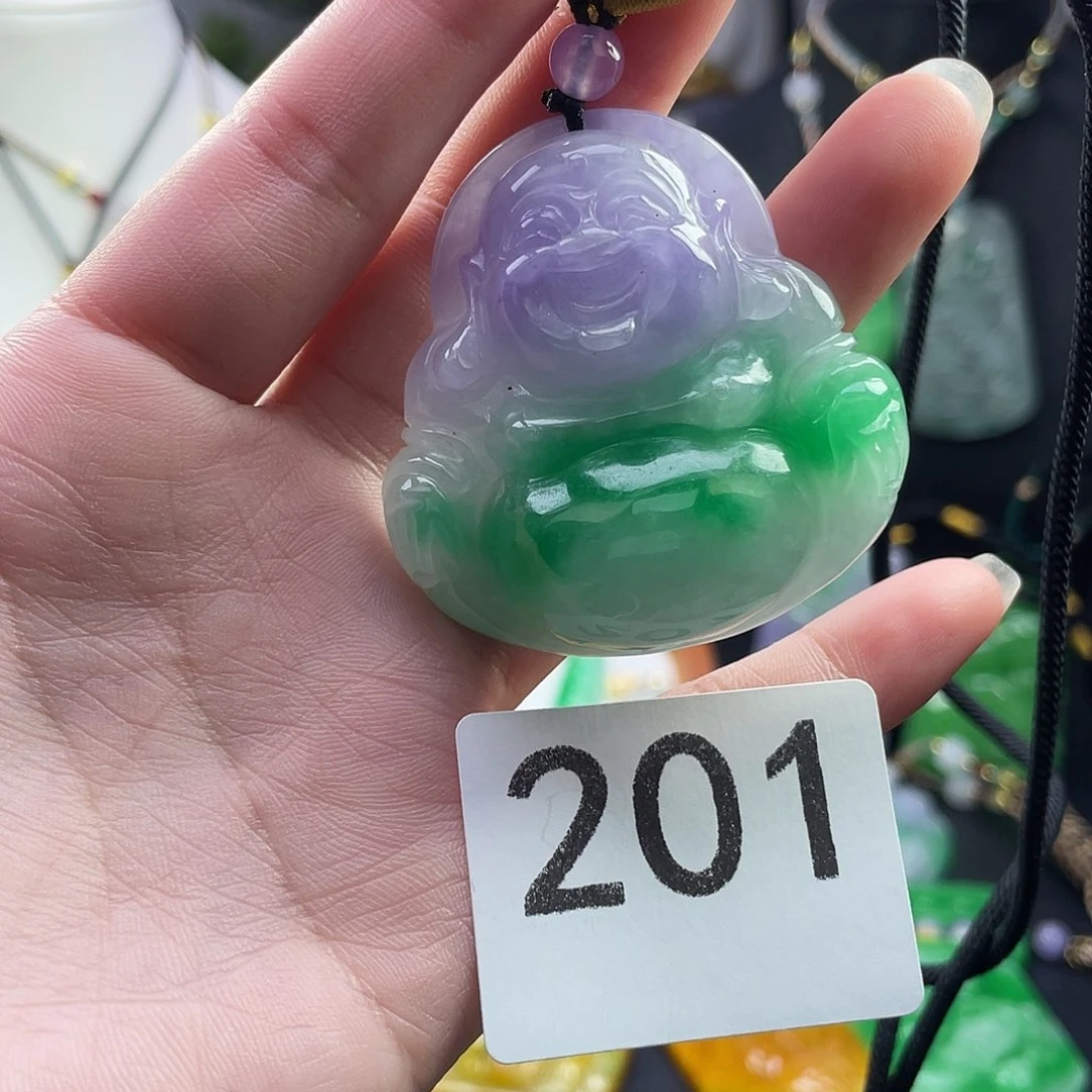 翡翠未镶嵌吊坠(赠链)