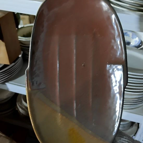 摆件盘子碗茶壶啥都有