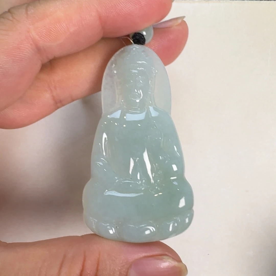 翡翠未镶嵌颈饰素衣观音