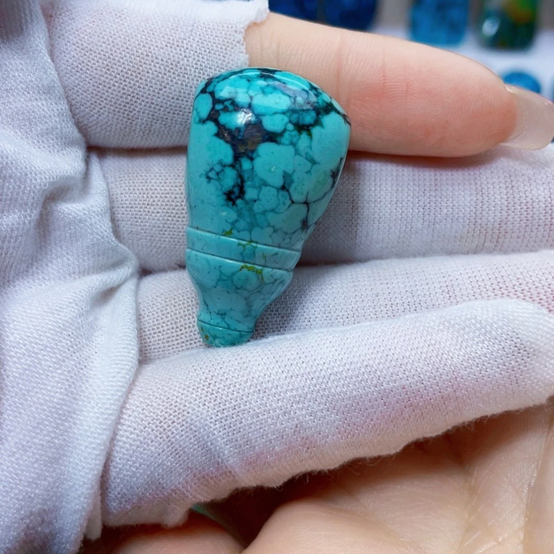 绿松石未镶嵌饰品