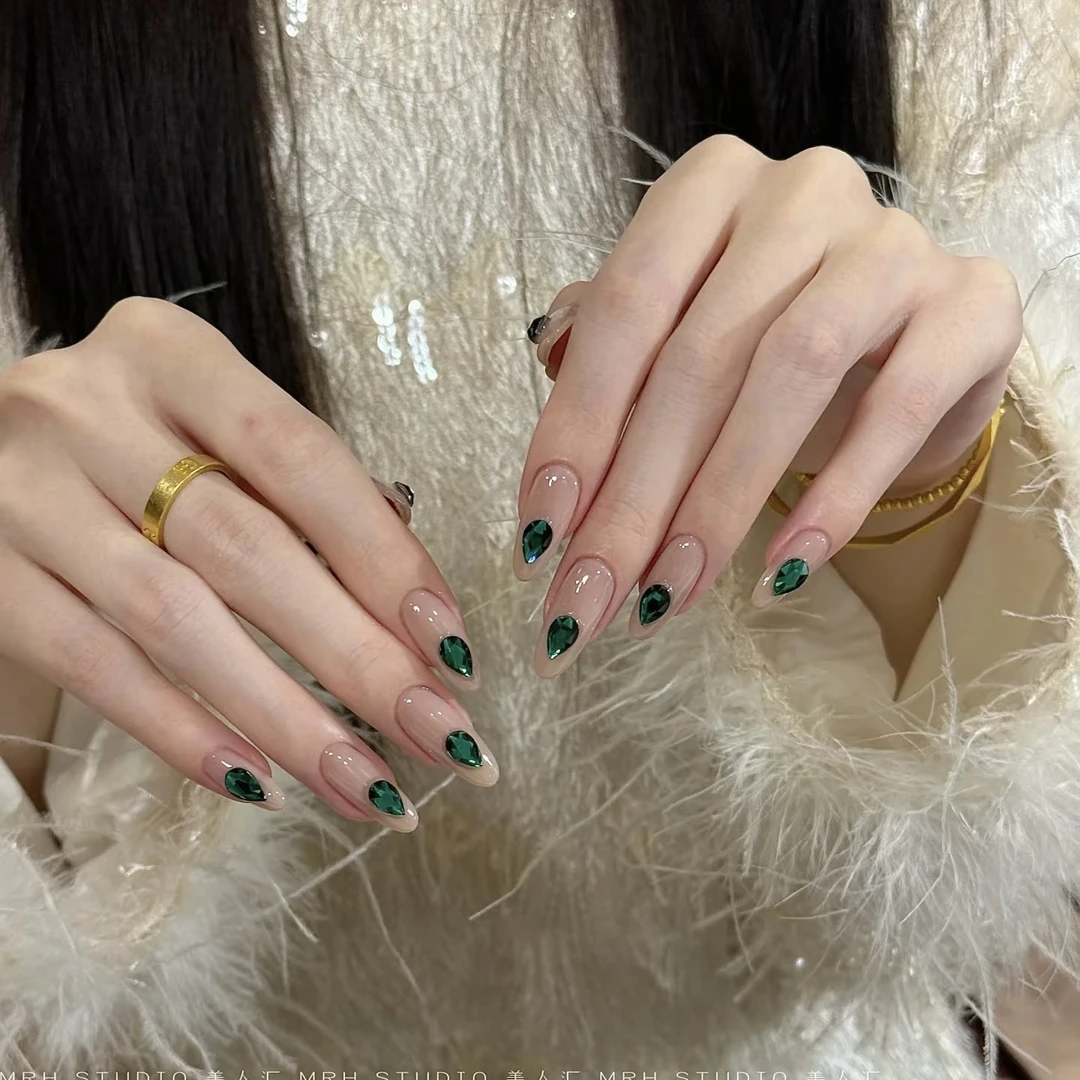 祖母绿钻裸色手工美甲穿戴甲显白假指甲气质高级招财甲片贴可拆卸
