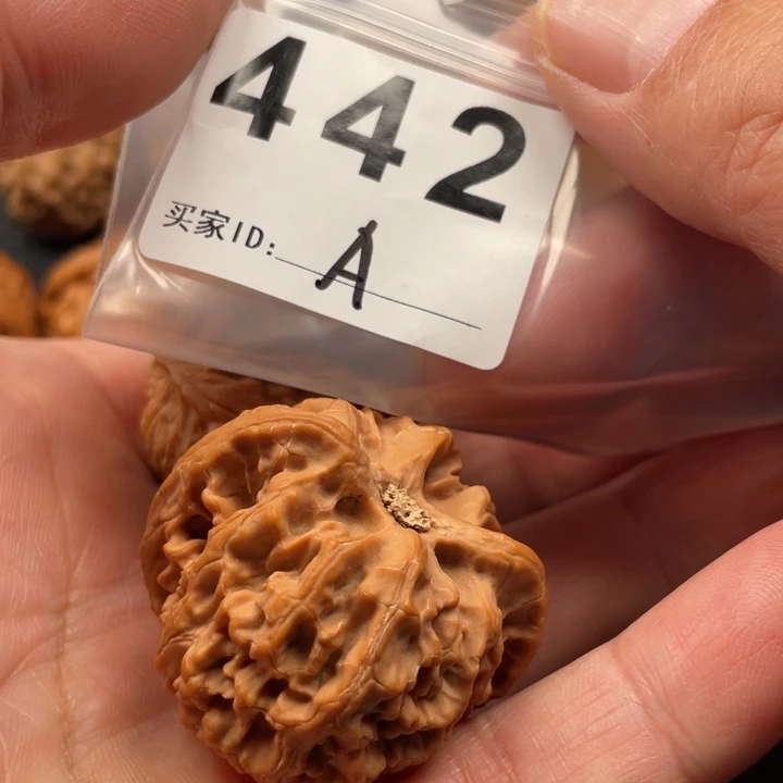 文玩核桃吊坠K***h苹果42