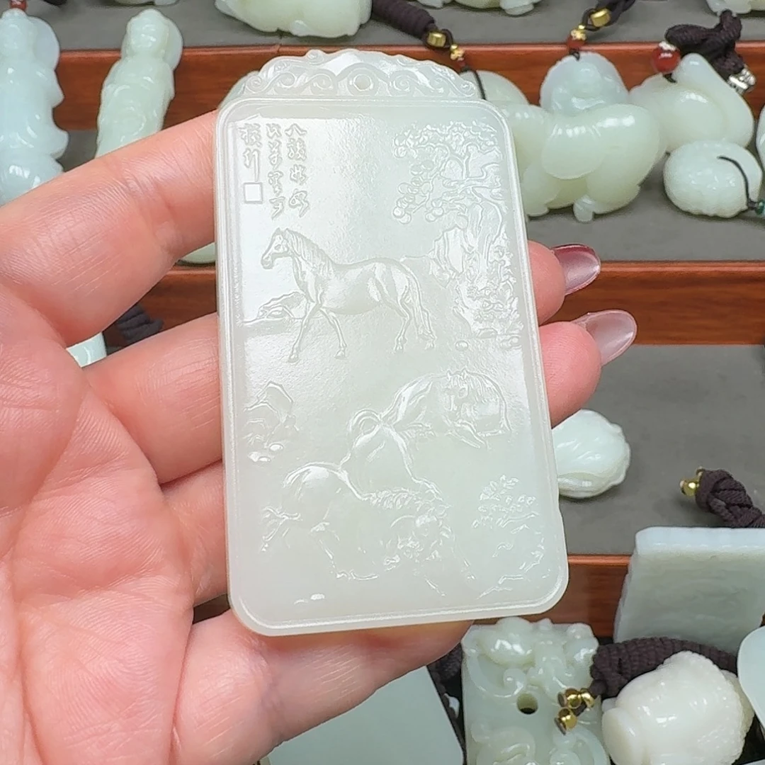 笑***药和田玉未镶嵌挂件