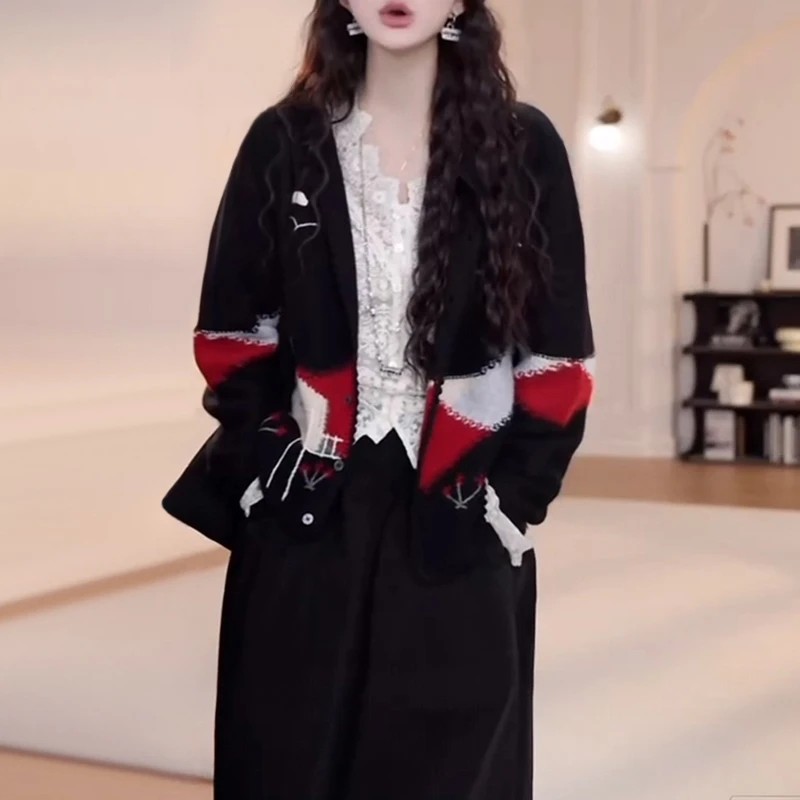 气质时尚撞色针织衫女宽松版小外套2025秋季新款洋气减龄针织开衫
