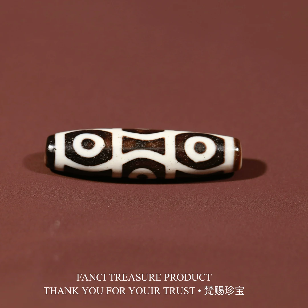 梵赐珍宝·【行运任晓攀雪域系列】页岩黑白十轮六眼49.6x13.2mm天珠