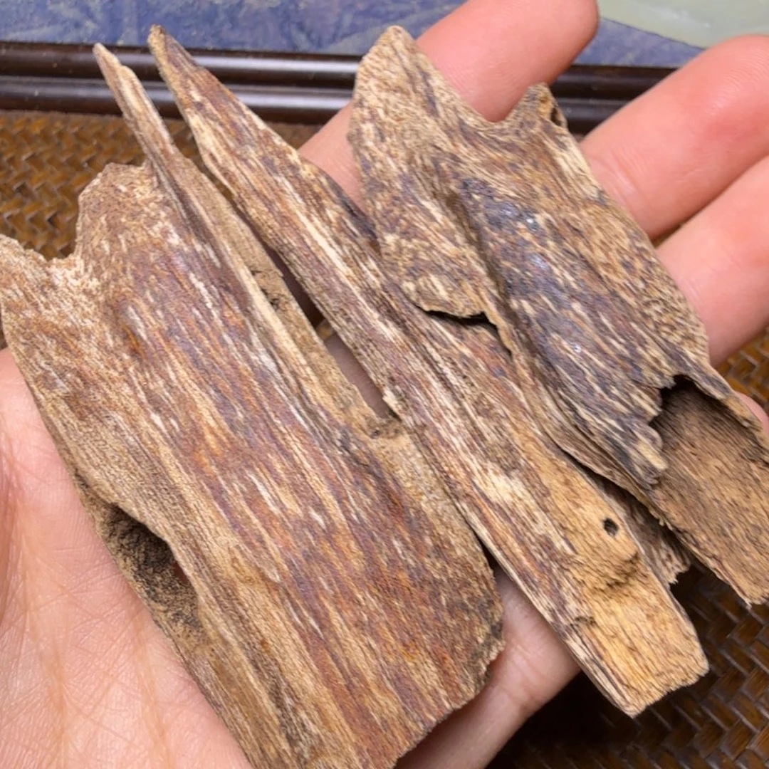 沉香沉香碎屑糖结虫漏10克③