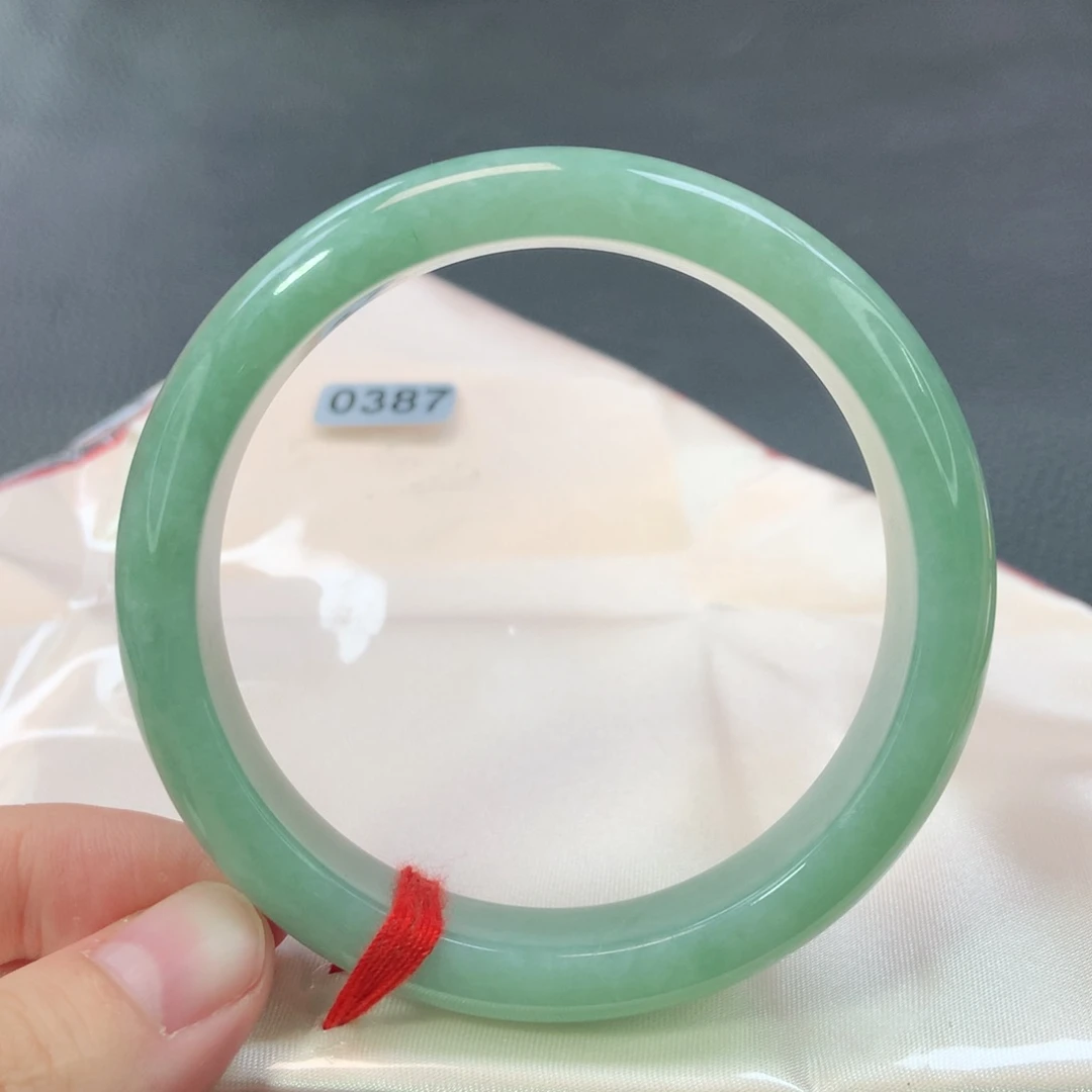 翡翠手镯未镶嵌0387号