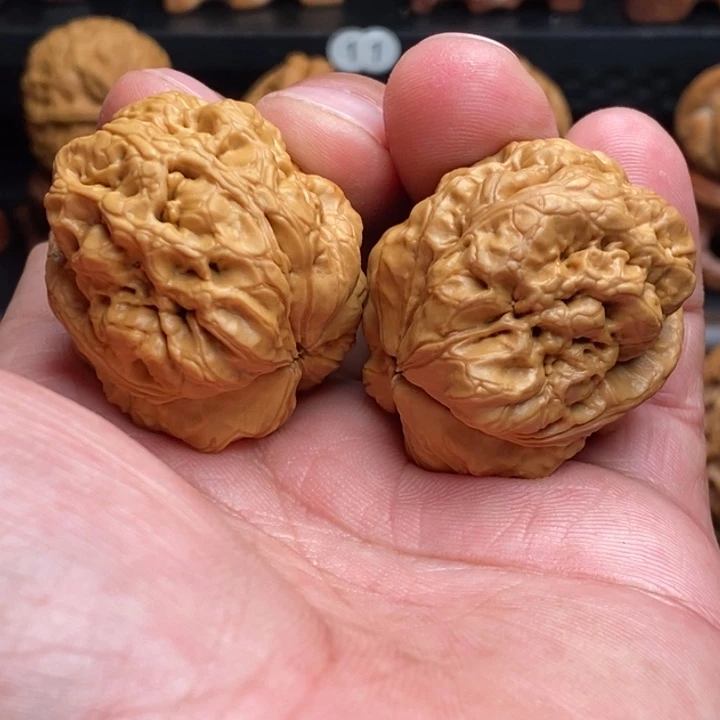把件文玩核桃抛**口哈哈哈哈
