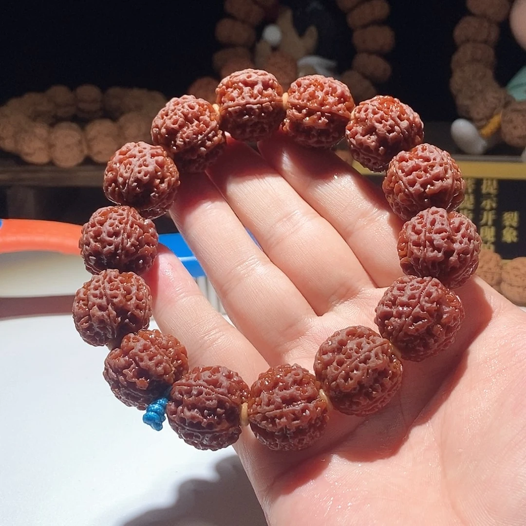 金刚菩提吊坠满肉蜂王22nm