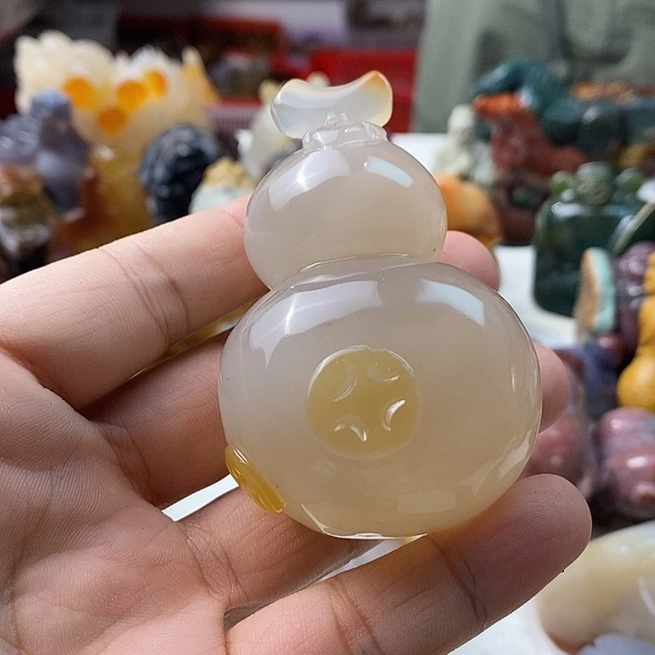 未镶嵌颈饰玛瑙/玉髓