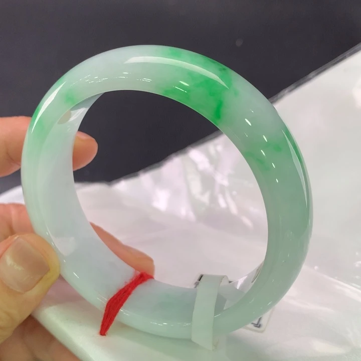 翡翠手镯未镶嵌正圈57-58