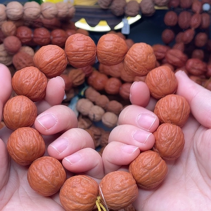 ****）手串文玩核桃光头蛙