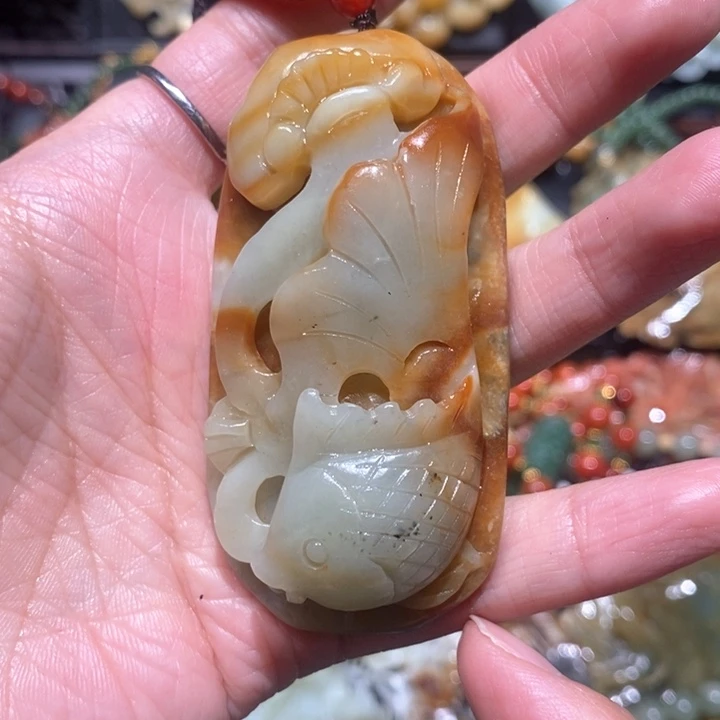 岫玉毛衣链未镶嵌天*?