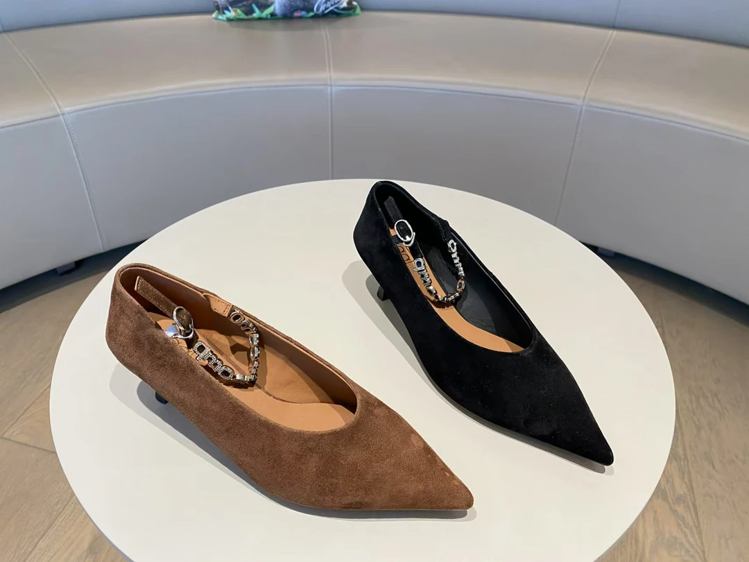 1220-31   女士百搭气质细跟高跟鞋   LBR  43033