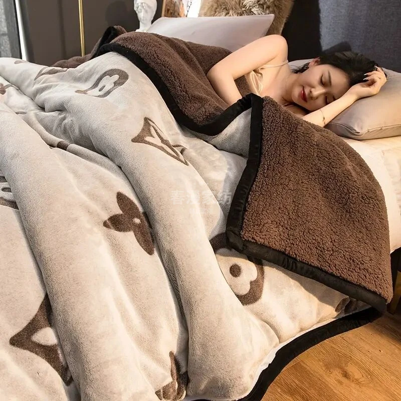 冬季加绒羊羔绒毛毯被法兰珊瑚绒毯加厚床单人小毯子学生宿舍盖毯
