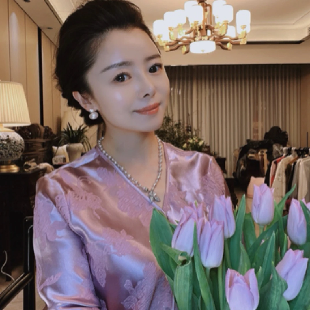 沉默 裳轻奢高级感蝶恋花上衣