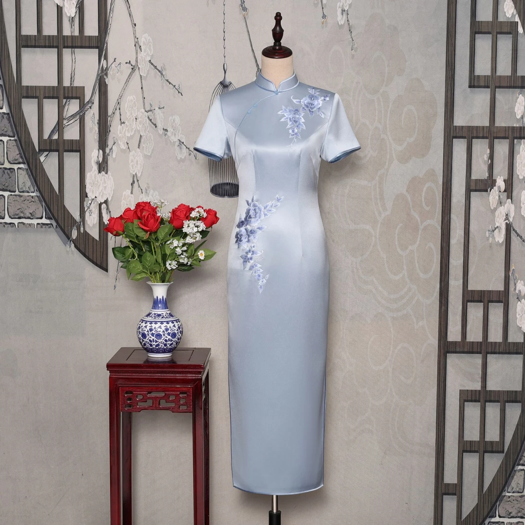YUANZUEN/袁尊雾霾蓝醋酸手推绣旗袍气质日常复古蓝色走秀走秀