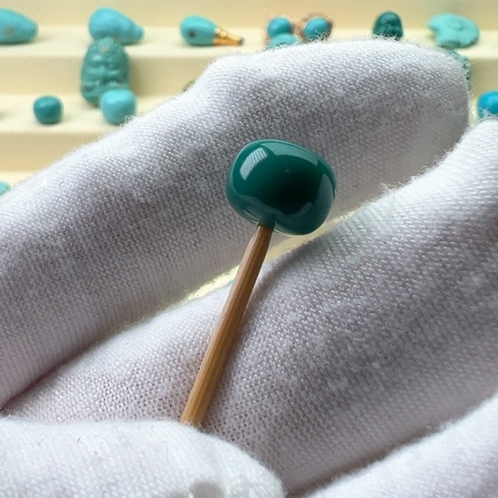 绿松石珠宝奇石未镶嵌9.8