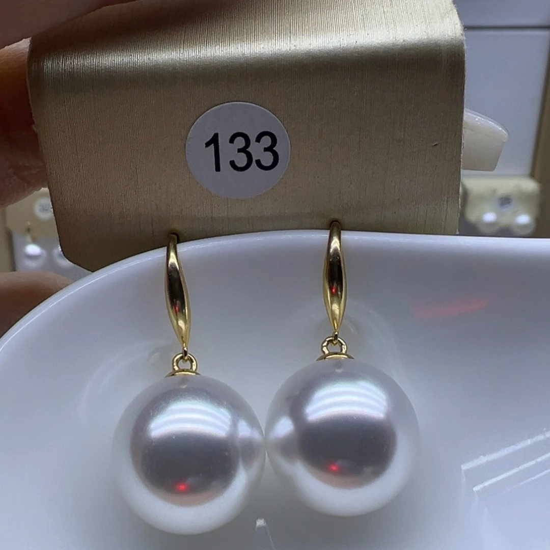 银S925镶嵌耳饰淡水珍珠