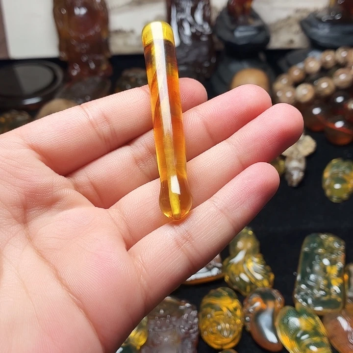 琥珀未镶嵌颈饰,,