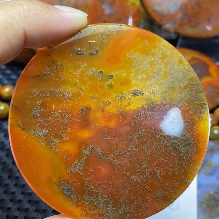 玛瑙/玉髓颈饰未镶嵌(