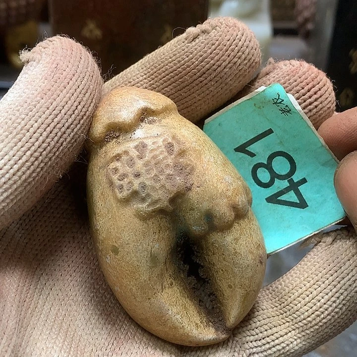 未镶嵌和田玉挂件