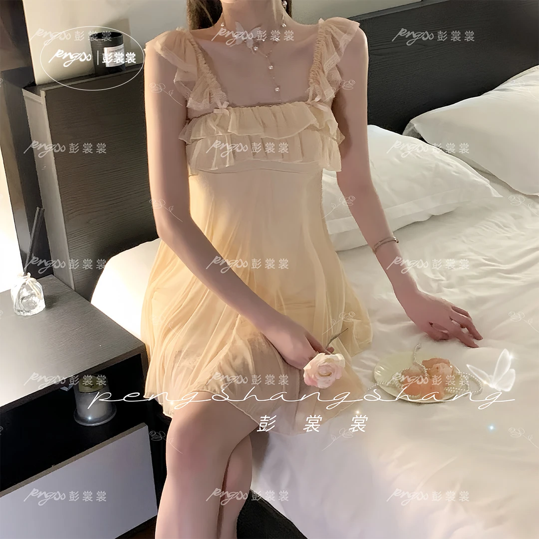 彭裳裳【心动预告 】千金风蕾丝女士吊带夏季性感显瘦睡衣露背