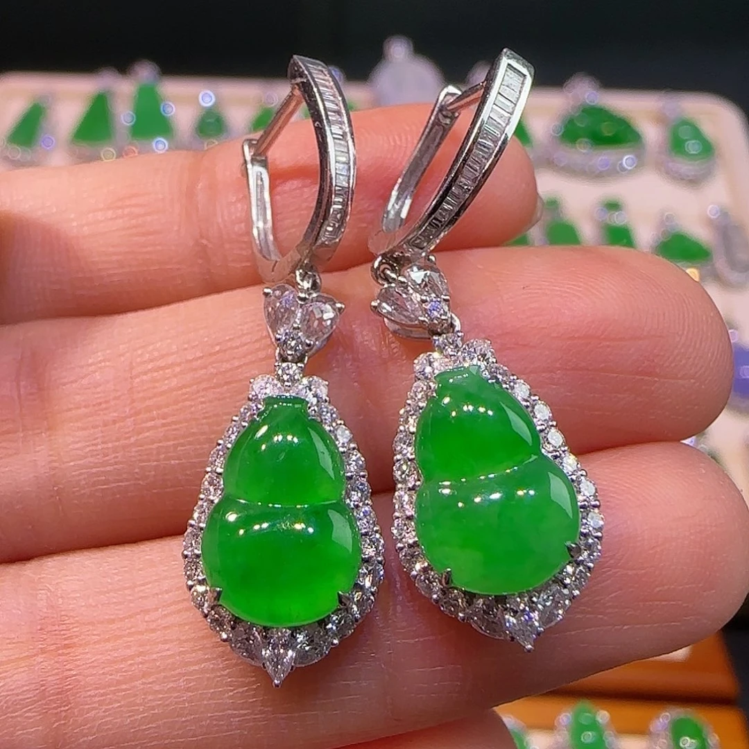 翡翠18K金镶嵌耳坠