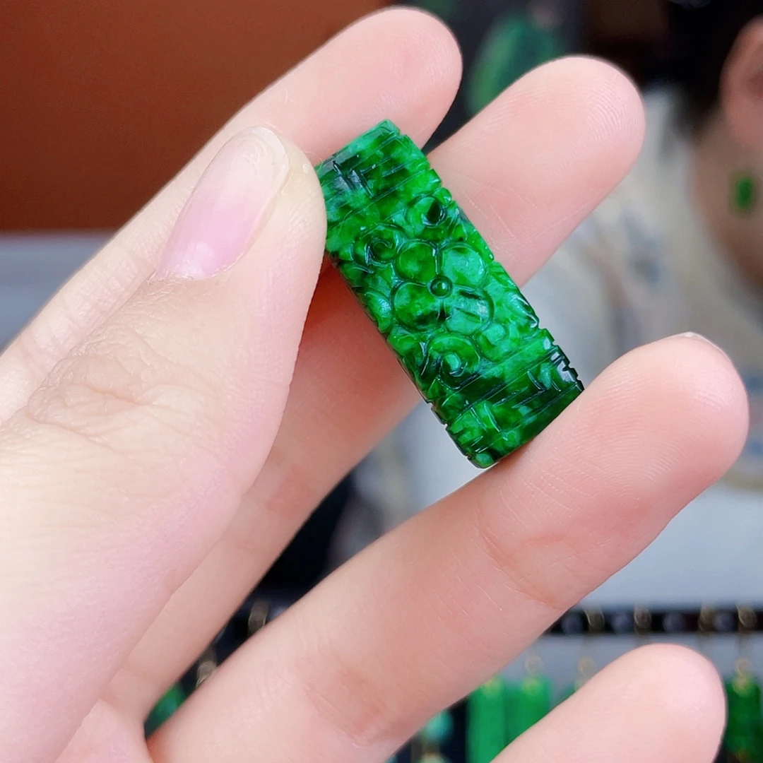 翡翠未镶嵌耳饰饰品