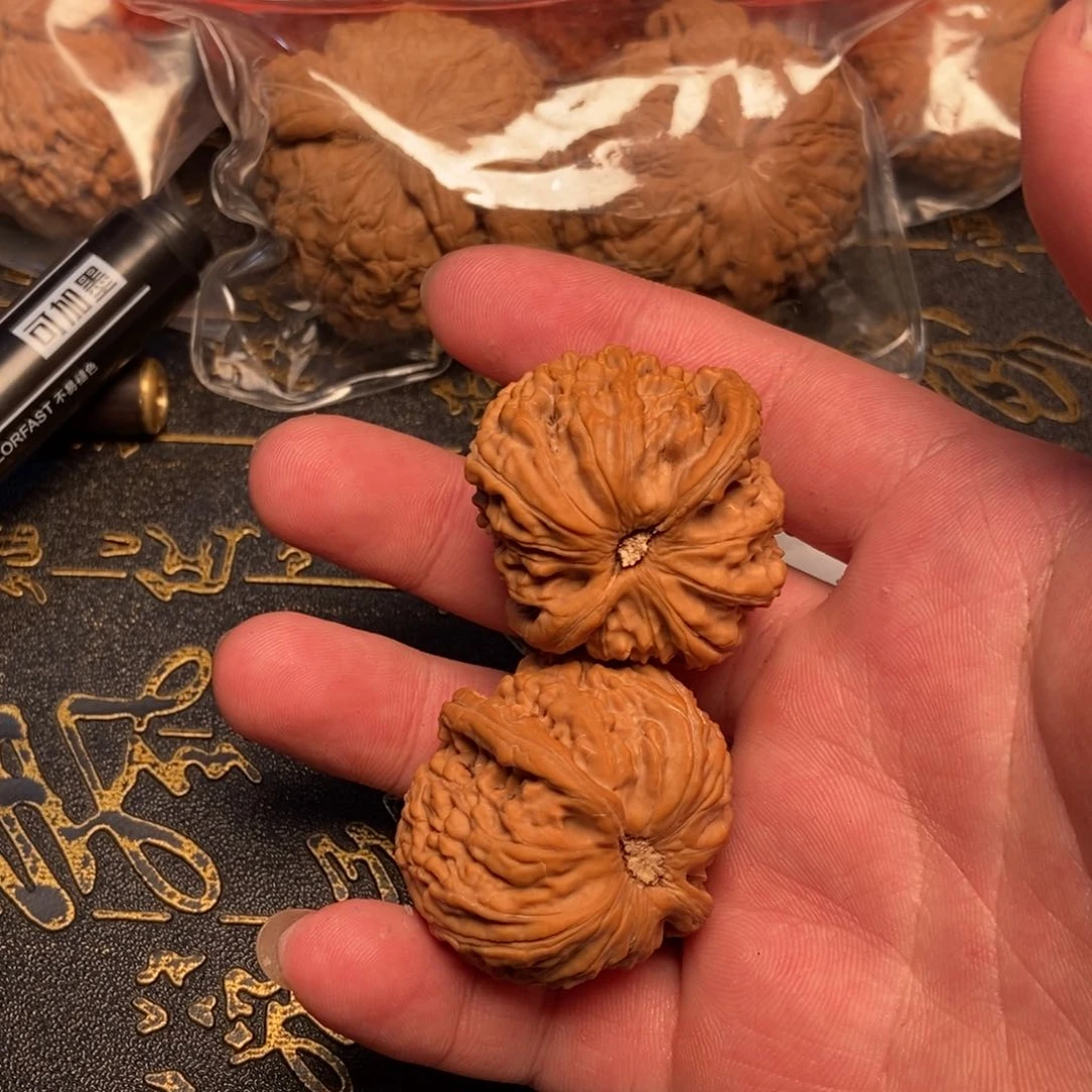 文玩核桃把件大****0白狮子