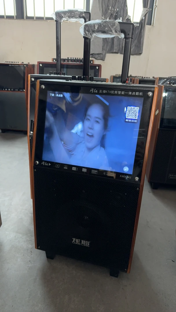 9新  479号触屏双咪有会员外观微瑕电池不质保孤品不退换