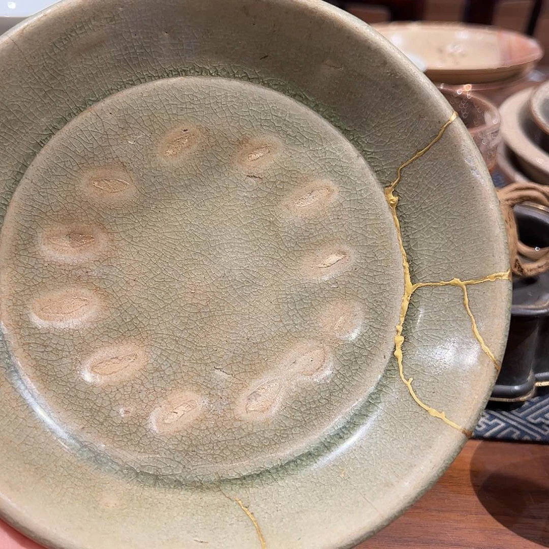 沐*龙泉五代金缮修复壶承