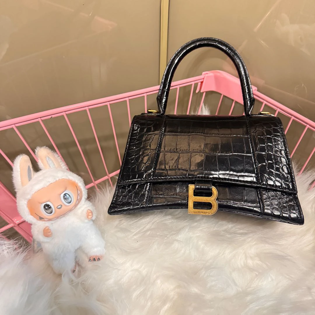 95新 Balenciaga/巴黎世家 黑金鳄压沙漏S斜挎包/3923