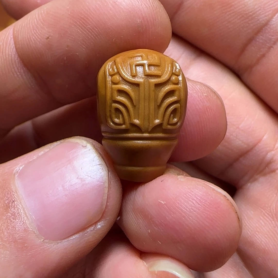 橄榄核手串/手链博古纹三通