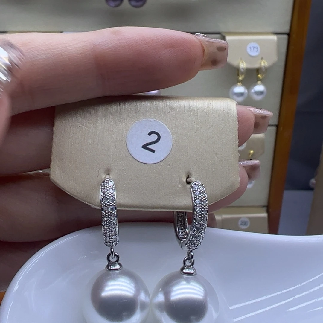 耳饰未镶嵌淡水珍珠