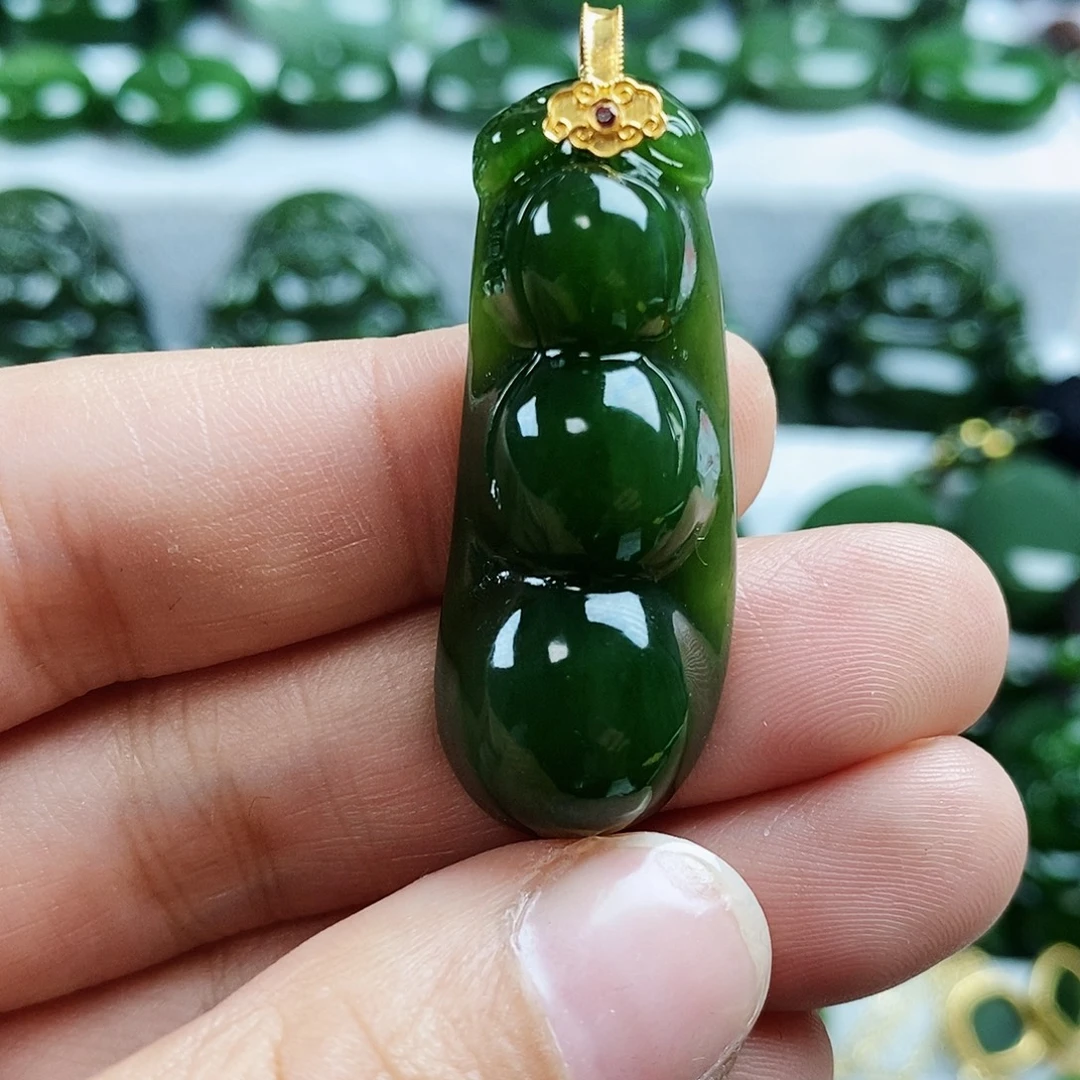 和田玉（碧玉）未镶嵌颈饰