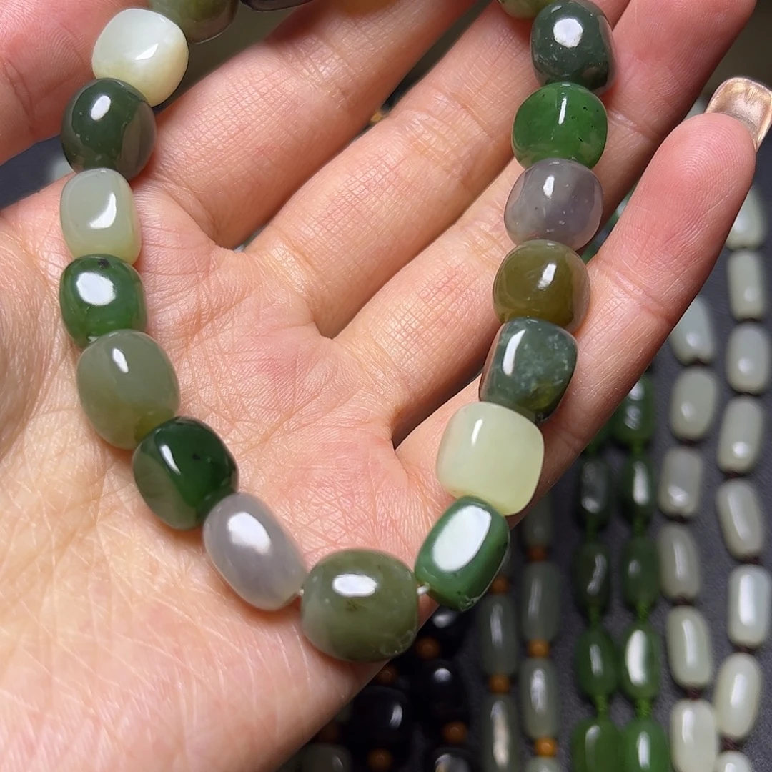 和田玉未镶嵌手串