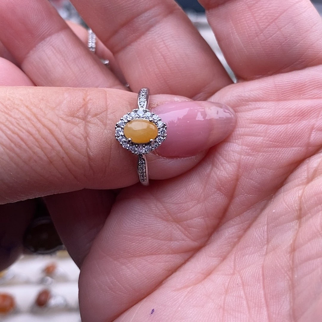 未镶嵌戒指翡翠大****霞缅甸