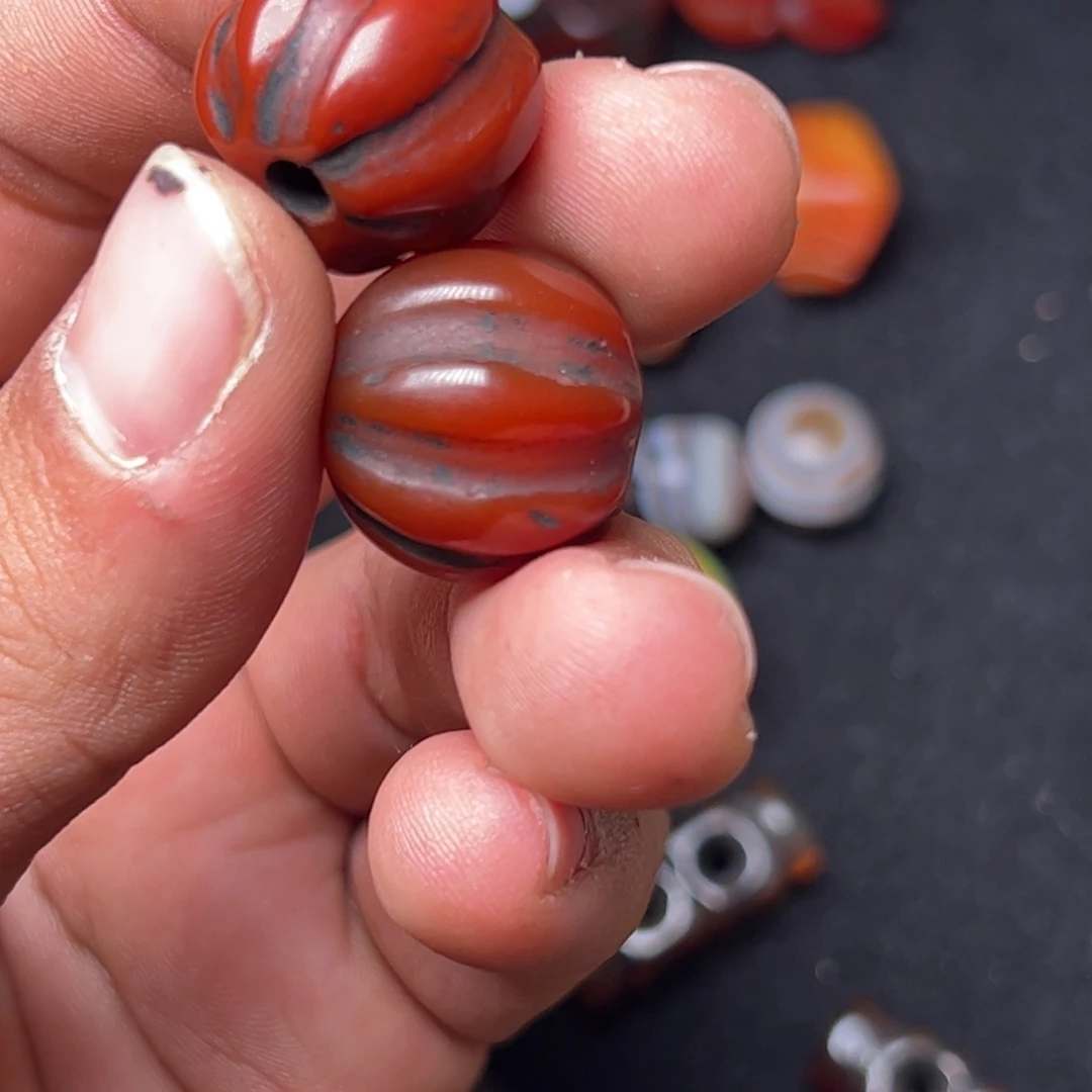 用***5玛瑙/玉髓未镶嵌配饰