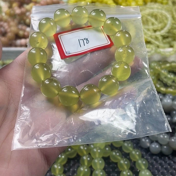 蛇纹石玉未镶嵌手链