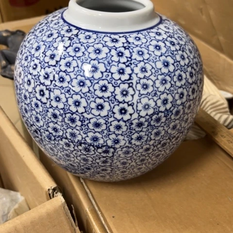 水***成瓷片瑕疵瓷片不退货换。。。。。。。。。。