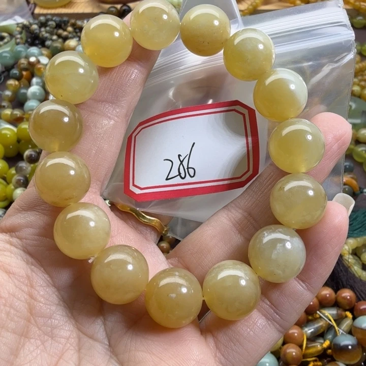 未镶嵌蛇纹石玉手链