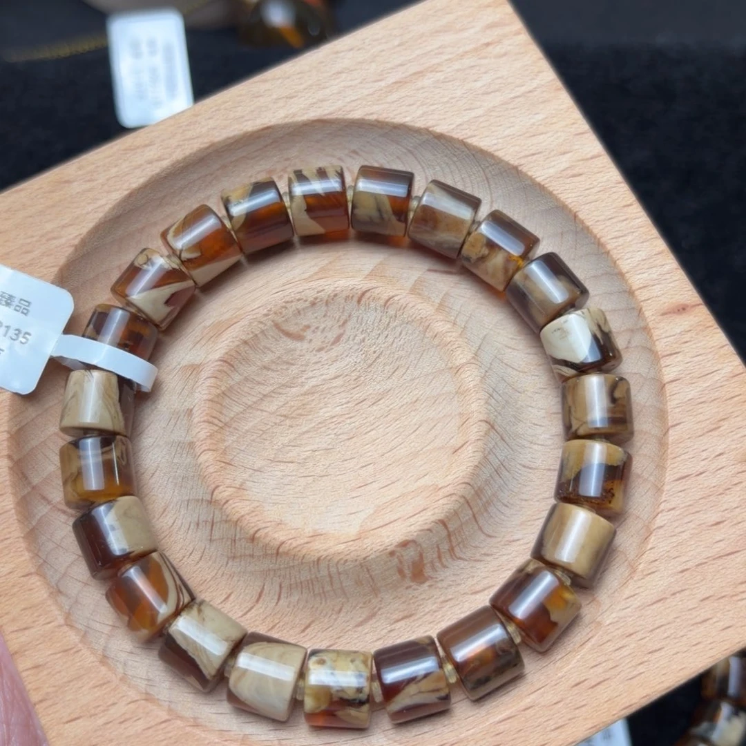 琥珀未镶嵌珠宝奇石9mm溶洞