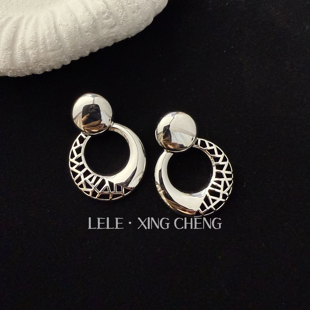 铜合金耳饰 特色个性百搭时尚圈耳环